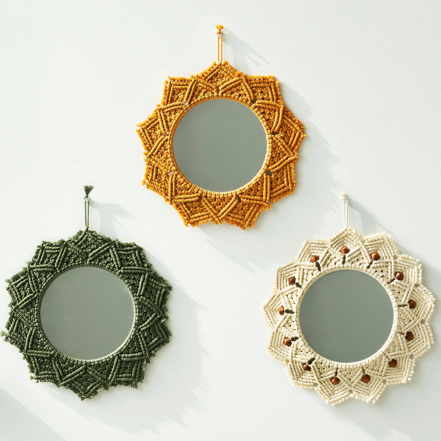 cotton handmade macrame wall decorative mirrors  manufacturer, Supplier and exporter